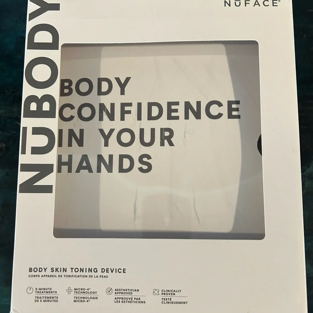 NuFACE NuBODY Skin Toning Device With Hydrating Gel With Charger NIB White - Picture 6 of 9